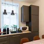 Apartman Quiet In The Bustling Center *
