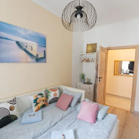 Apartamento Quiet In The Bustling Center